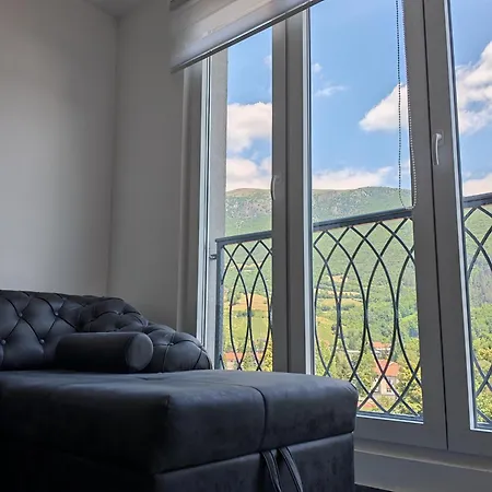 Nermin شقة ترافنيك