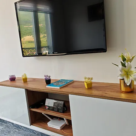 Nermin شقة ترافنيك